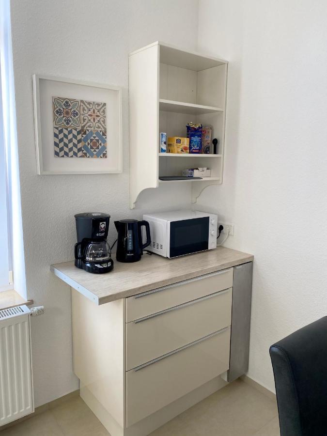 2 Rooms, Free Parking, 25 Min To Duesseldorf, 150 Mbps Wlan Duisburg Exteriér fotografie